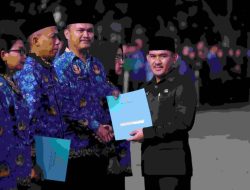 100 hari masa kerja, Bupati Bekasi Ade Kuswara Kunang Beri Perhatian Penuh Ke Tenaga Kerja Honorer