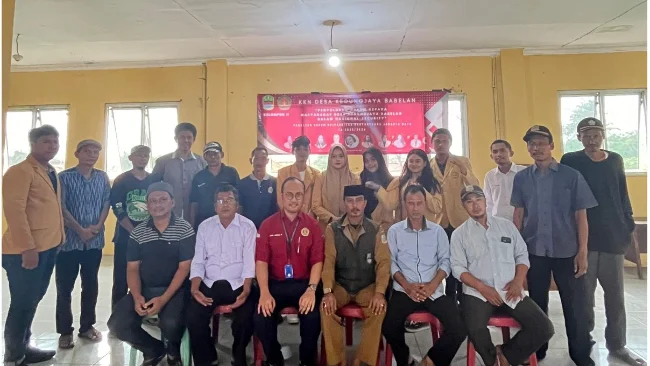 Dr Hirwansyah Ahli Hukum Kepolisian Bersama Wakapolsek Babelan, Buka Secara Resmi Kegiatan KKN Di Desa Kedung Jaya
