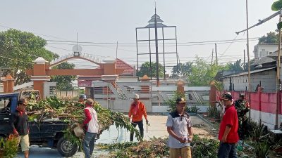 Kepala Desa Sukaringin Royadih Pratama Adakan Kerja Bakti Sambut HUT RI ke-80, Difokuskan di Tiga Dusun