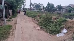 Kedung Jaya Dikepung Proyek Perumahan Baru, Namun Miris, Jalan Rusak Masih Jadi Pemandangan Lama