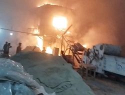 Gudang PT. Harrosa Darma Nusantara, Terduga Pembuang Limbah B3 yang Disegel KLH, Ludes Dilalap Api di Tengah Malam