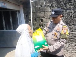 Polsek Pesanggrahan Beri Tali Asih untuk Nenek Sopiah, Wujud Kepedulian pada Warga