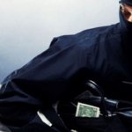 Nekat Membacok demi 30 Juta