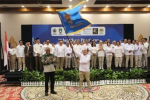 Ketum PWI Pusat Akhmad Munir Lantik Pengurus PWI Surakarta Masa Bakti 2026–2031