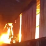 Kebakaran Hebat Melanda PT Surya Lestari di Cikarang, Area 2.000 Meter Persegi Dilalap Api