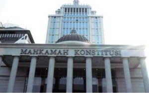 5 Mahasiswa Unpam Gugat Pasal Santet, Hakim MK Bertanya: “Anda Punya Kekuatan Gaib?”