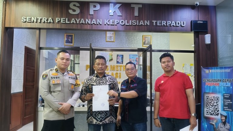 Diusir, Dihina, Wartawan Lapor Polisi